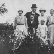 CLARA_PHOTO_ALBUM_1 - 3907.jpg