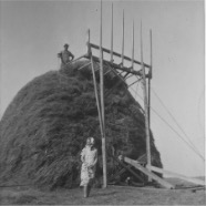 CLARA_PHOTO_ALBUM_1 - 3910.jpg